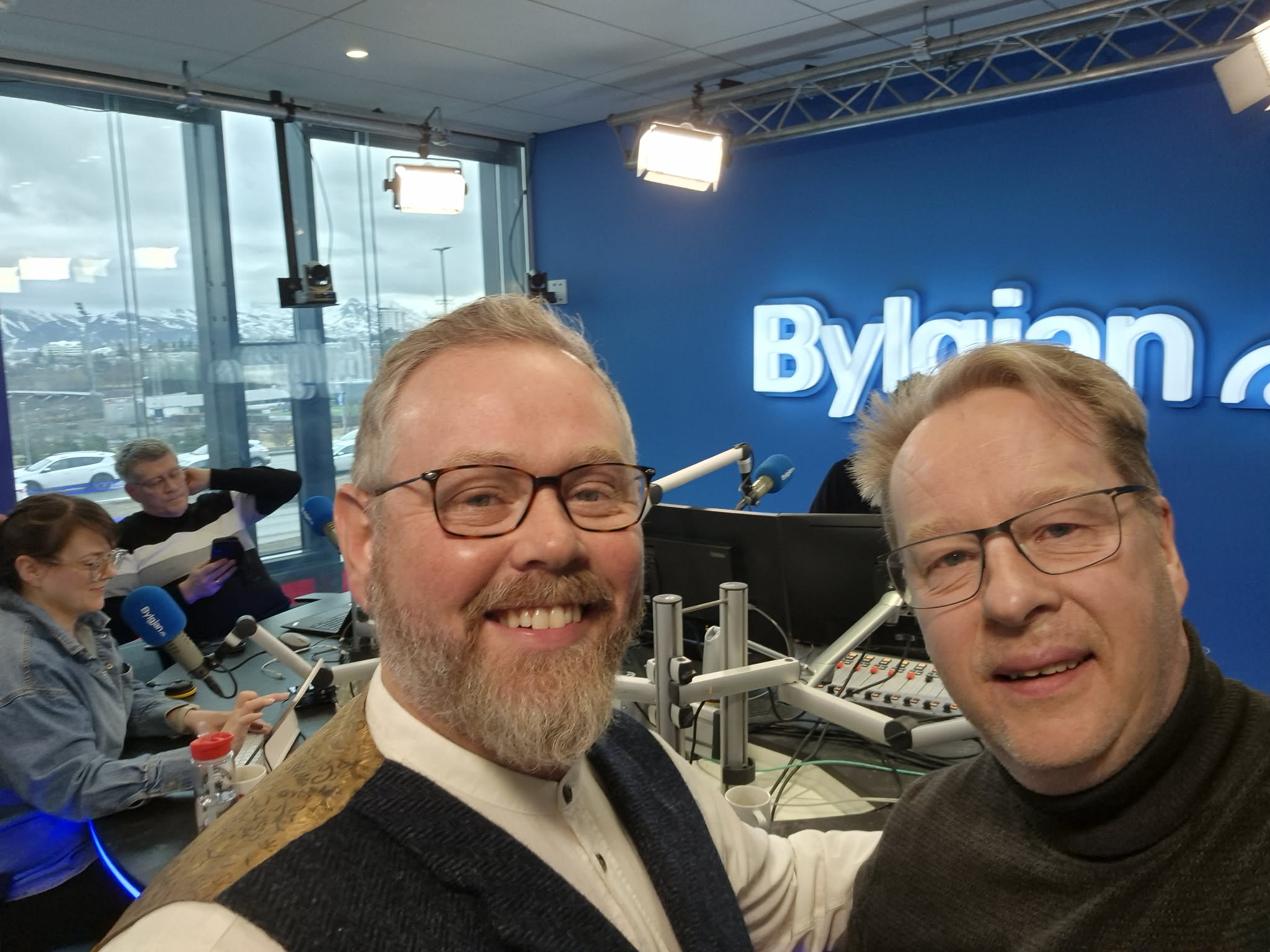 Um aðgengi lyfja að íslenska markaðnum og fleira